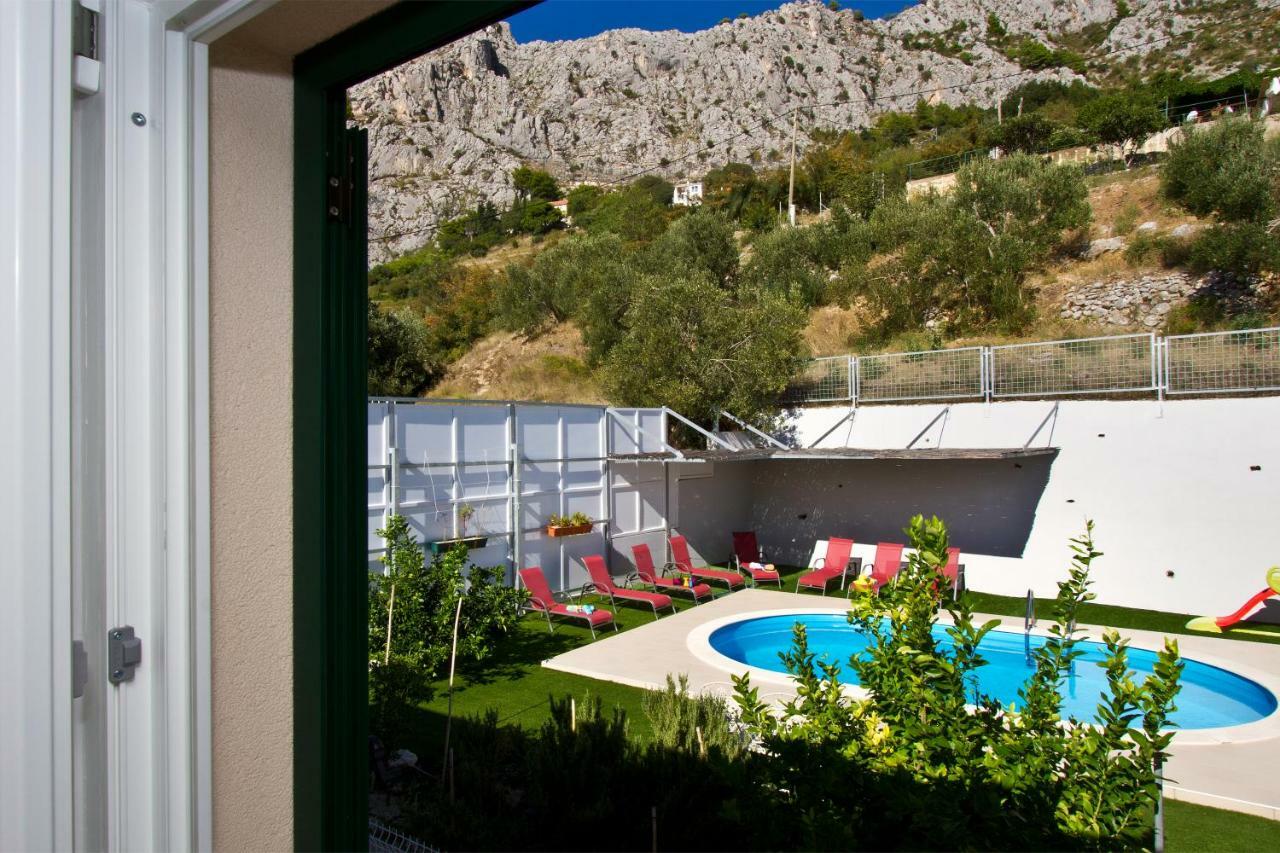 Villa Omis Michy - Family House For Big And Small Groups Eksteriør bilde