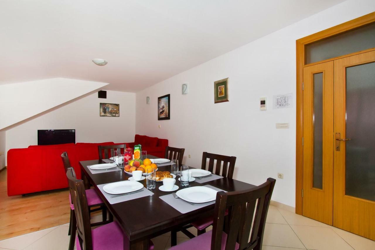 Villa Omis Michy - Family House For Big And Small Groups Eksteriør bilde