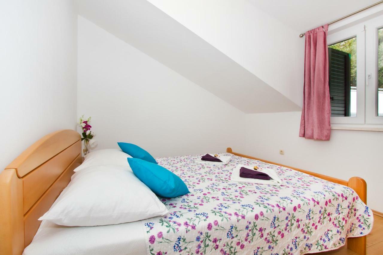 Villa Omis Michy - Family House For Big And Small Groups Eksteriør bilde
