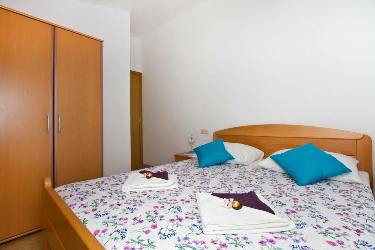 Villa Omis Michy - Family House For Big And Small Groups Eksteriør bilde