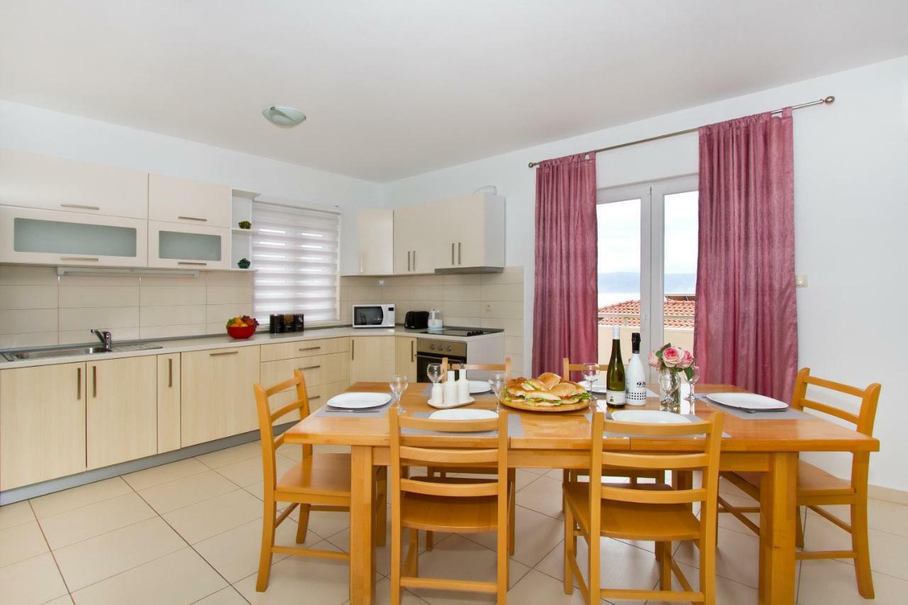 Villa Omis Michy - Family House For Big And Small Groups Eksteriør bilde