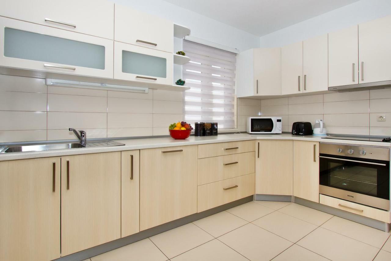 Villa Omis Michy - Family House For Big And Small Groups Eksteriør bilde