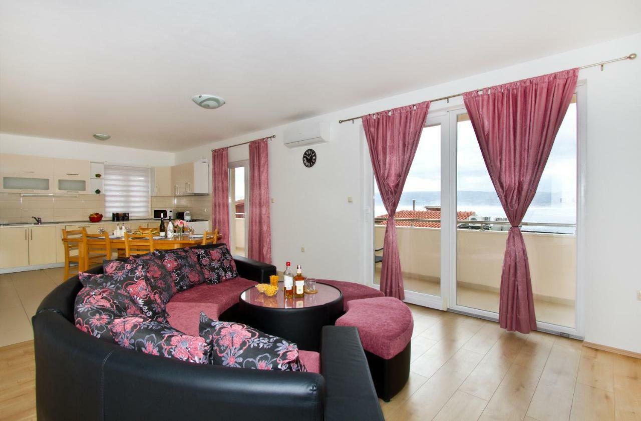 Villa Omis Michy - Family House For Big And Small Groups Eksteriør bilde