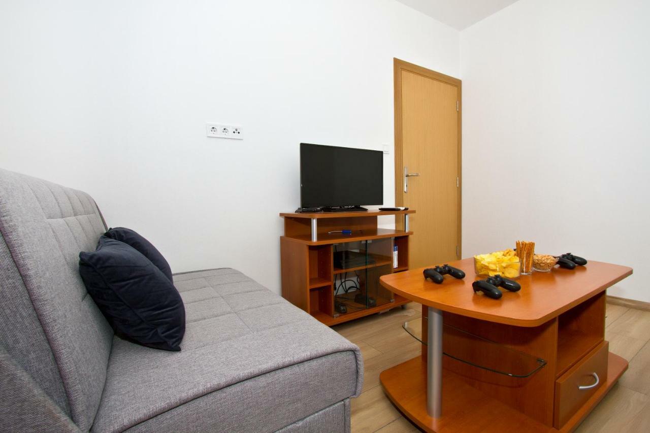 Villa Omis Michy - Family House For Big And Small Groups Eksteriør bilde