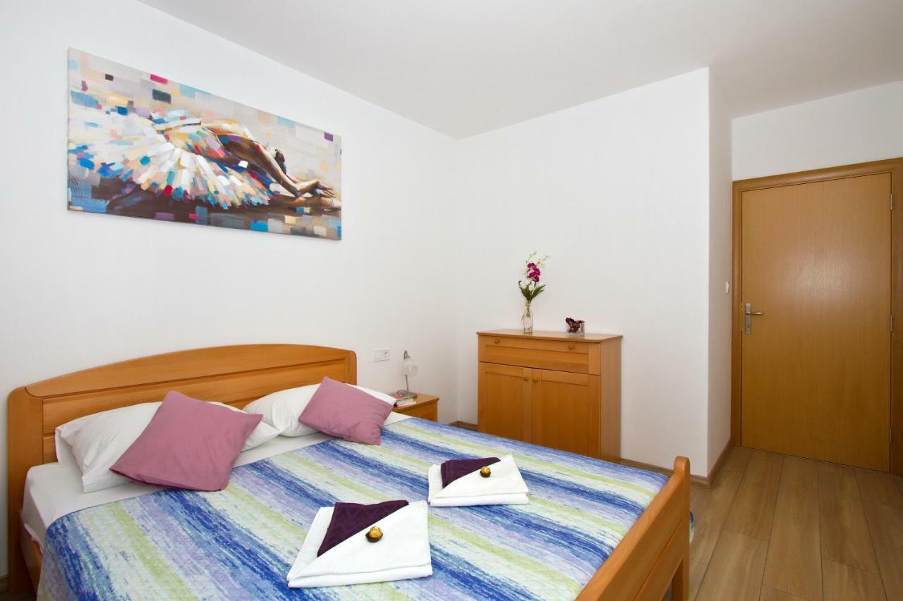 Villa Omis Michy - Family House For Big And Small Groups Eksteriør bilde